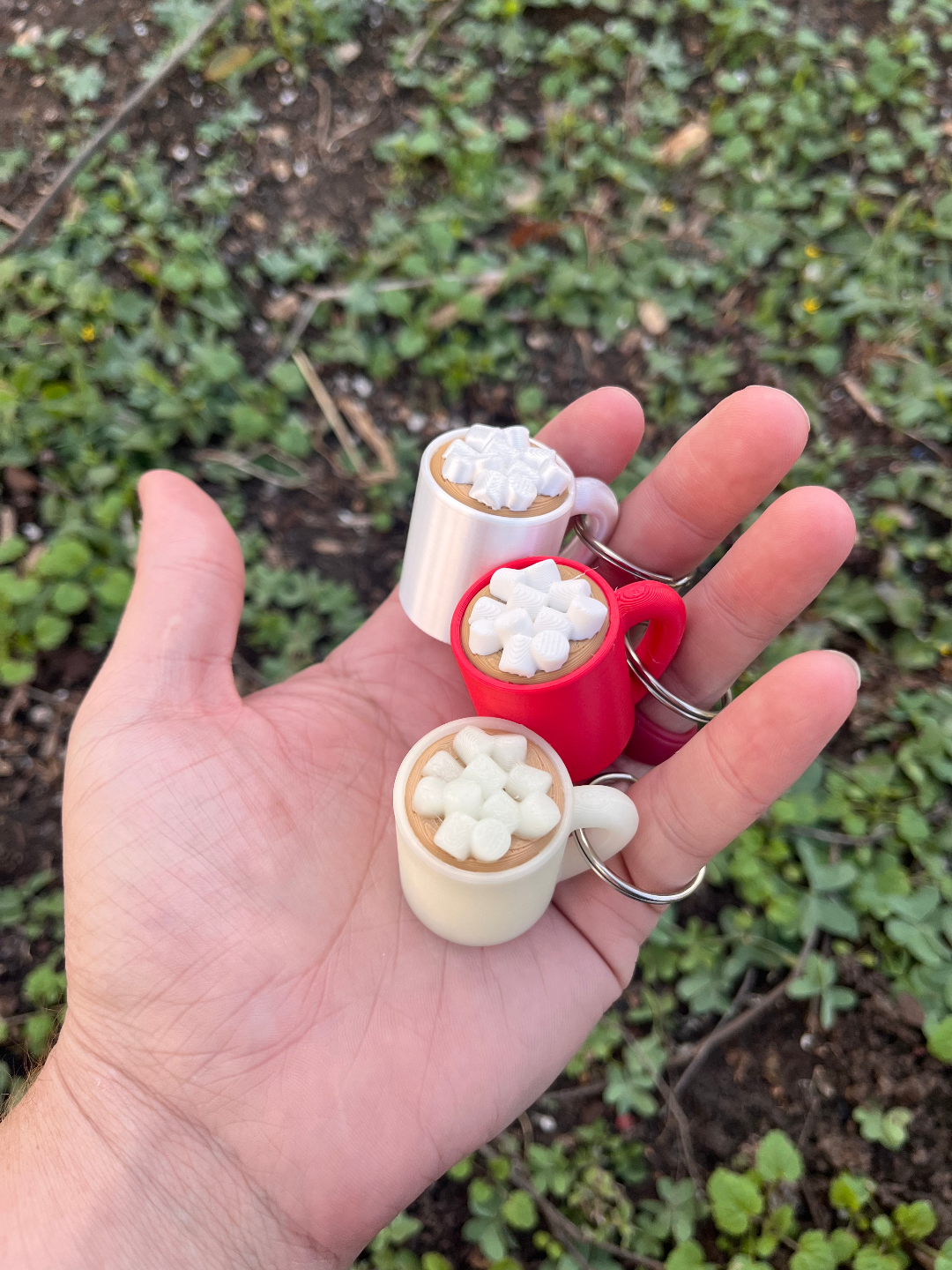 Vaso de chocolate y masmelo llavero