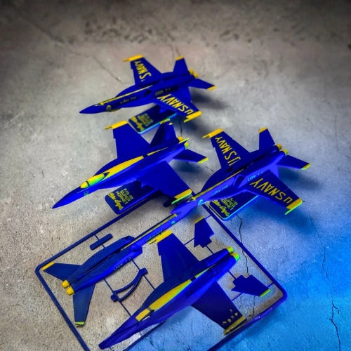 Kit para armar avión de los Blue Angels